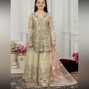 Desi kids Sharara Pakistani / Indian